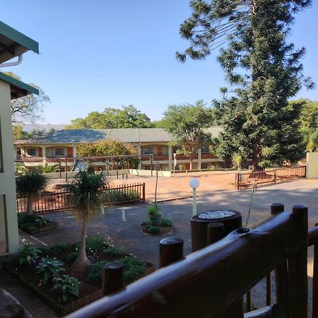 Gooderson Leisure Natal Spa Self Catering And Timeshare Resort Paulpietersburg Buitenkant foto