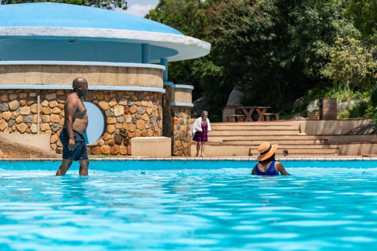 Gooderson Leisure Natal Spa Self Catering And Timeshare Resort Paulpietersburg Buitenkant foto