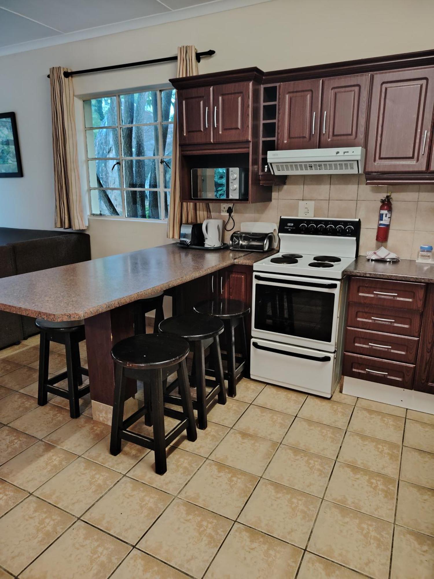 Gooderson Leisure Natal Spa Self Catering And Timeshare Resort Paulpietersburg Buitenkant foto