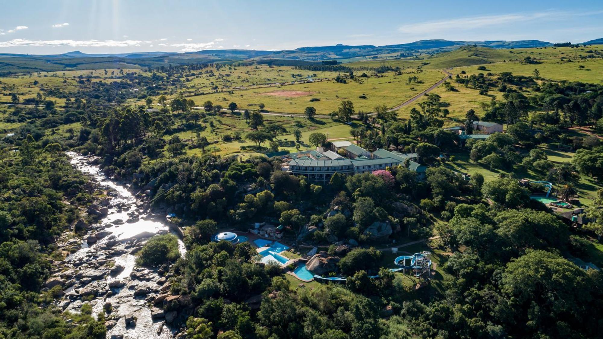 Gooderson Leisure Natal Spa Self Catering And Timeshare Resort Paulpietersburg Buitenkant foto